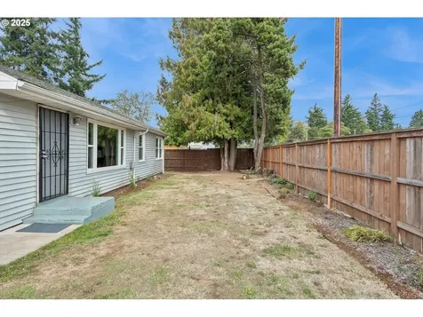 1751 SE 162nd Avenue Portland OR 97233