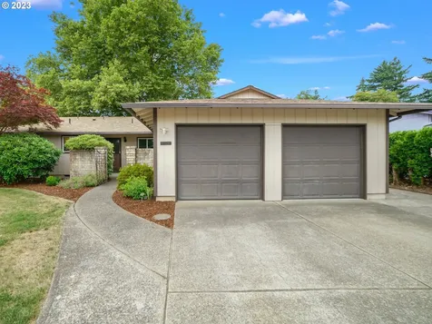 2742 NE 22nd Court Gresham OR 97030