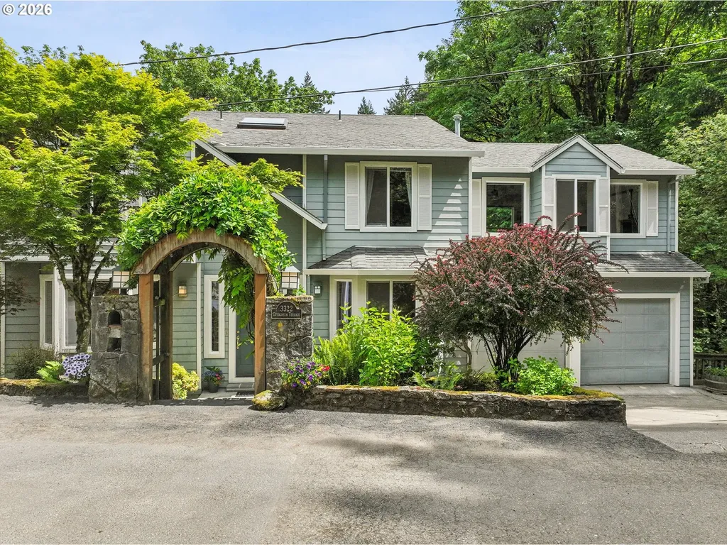 3322 SW Evergreen Terrace Portland OR 97205