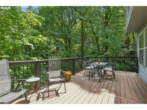 3322 SW Evergreen Terrace Portland OR 97205