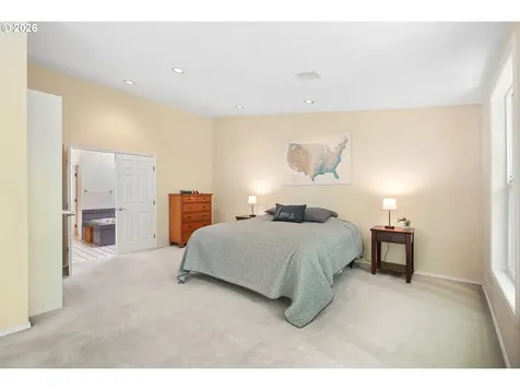 3322 SW Evergreen Terrace Portland OR 97205