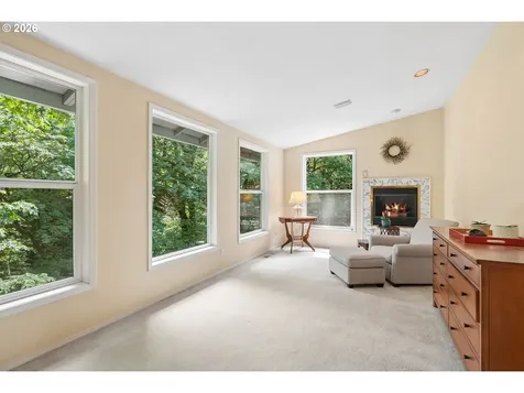 3322 SW Evergreen Terrace Portland OR 97205