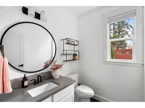 15487 NW Dominion Drive Portland OR 97229