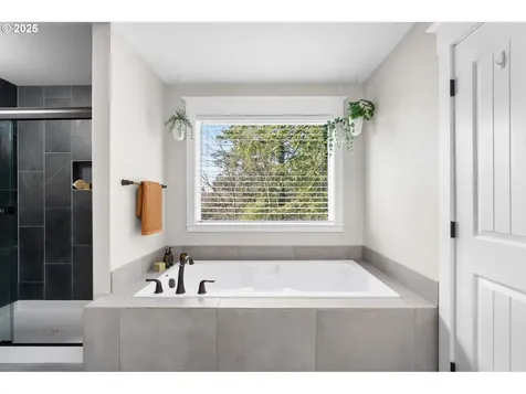 15487 NW Dominion Drive Portland OR 97229
