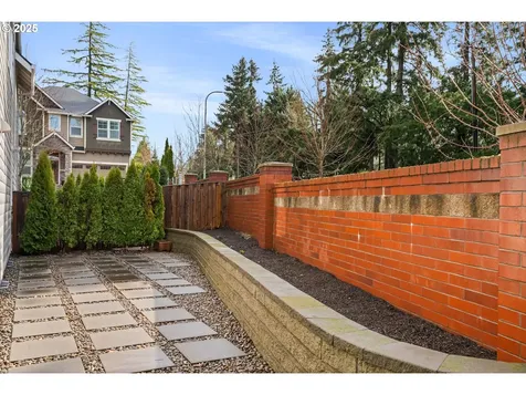 15487 NW Dominion Drive Portland OR 97229