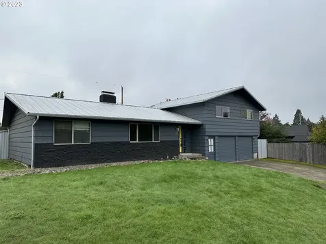 1829 Yolanda Avenue Springfield OR 97477