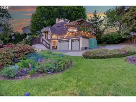 2320 Ne 94th Street Vancouver WA 98665