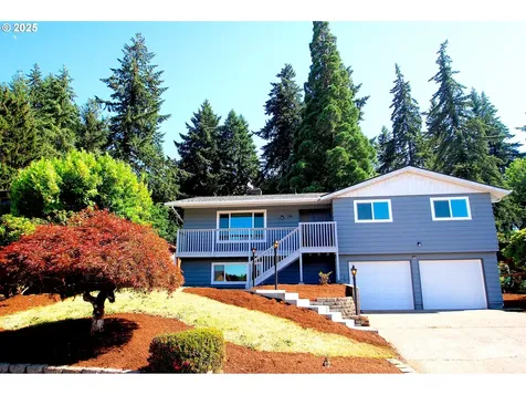 220 Kashmir Court SE Salem OR 97306
