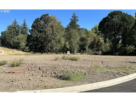 1463 NW Cato Court Mcminnville OR 97128