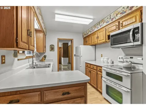 2711 Taylor Avenue Longview WA 98632