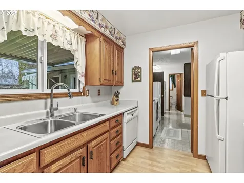 2711 Taylor Avenue Longview WA 98632