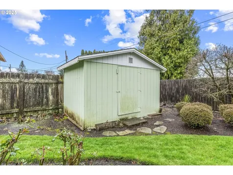 2711 Taylor Avenue Longview WA 98632
