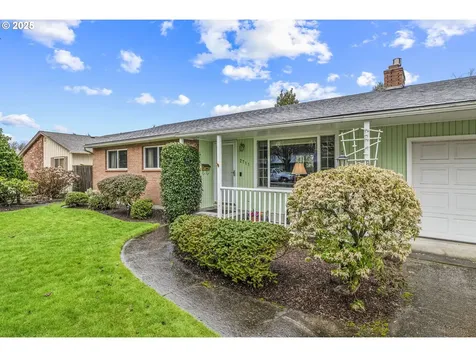 2711 Taylor Avenue Longview WA 98632