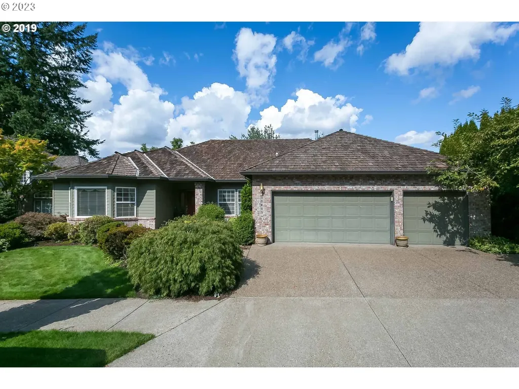 11415 Se Highland Loop Clackamas OR 97015