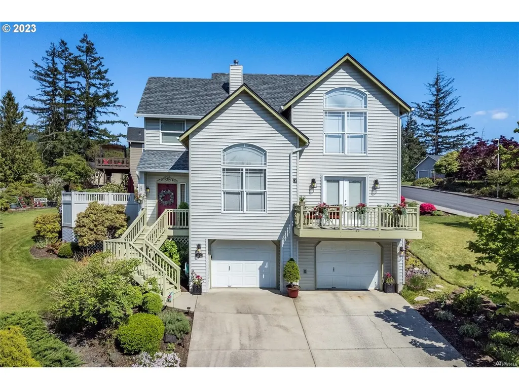 1601 Tara Court Kelso WA 98626
