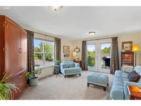 1601 Tara Court Kelso WA 98626