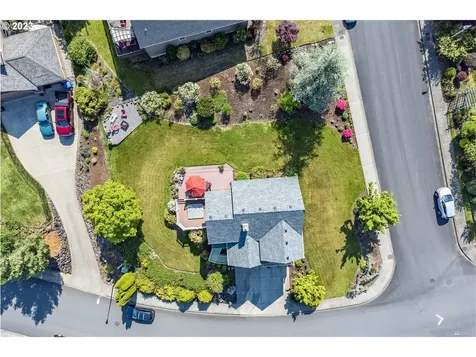1601 Tara Court Kelso WA 98626