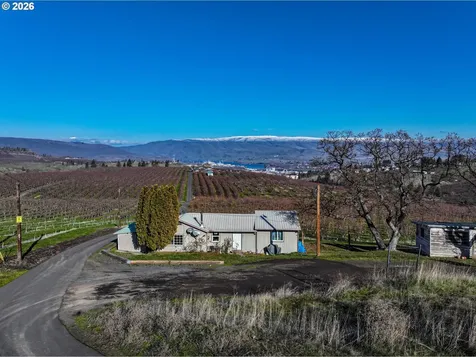 3699 Skyline Road The Dalles OR 97058