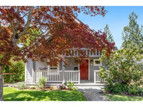 9205 N Bristol Avenue Portland OR 97203