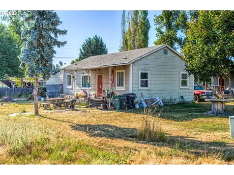 375 Picture Street Independence OR 97351