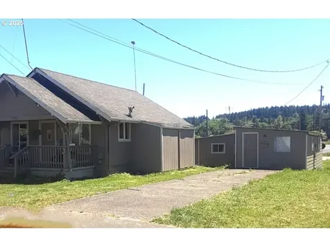 441 North Street Vernonia OR 97064