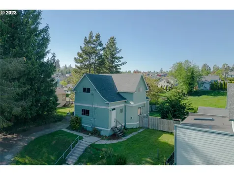 656 Clatsop Avenue Astoria OR 97103
