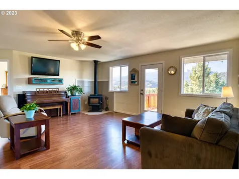 113 Valley View Drive John Day OR 97845
