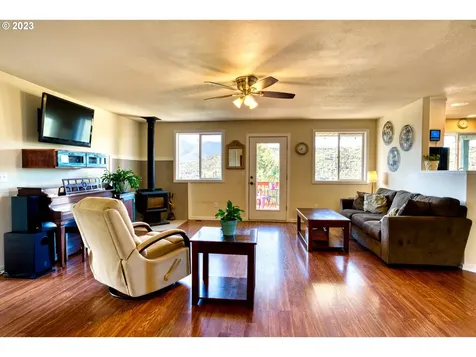 113 Valley View Drive John Day OR 97845