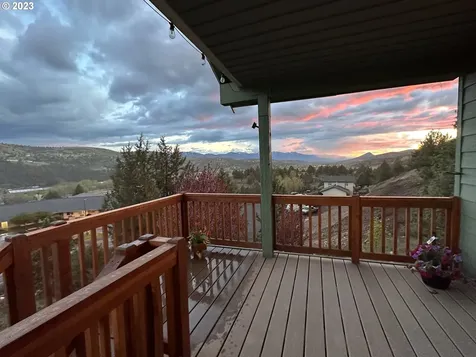 113 Valley View Drive John Day OR 97845