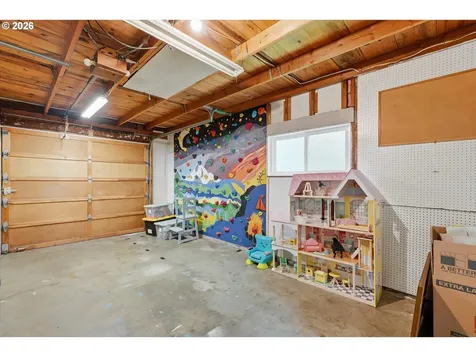 9630 SW Wilshire Street Portland OR 97225