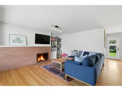 9630 SW Wilshire Street Portland OR 97225
