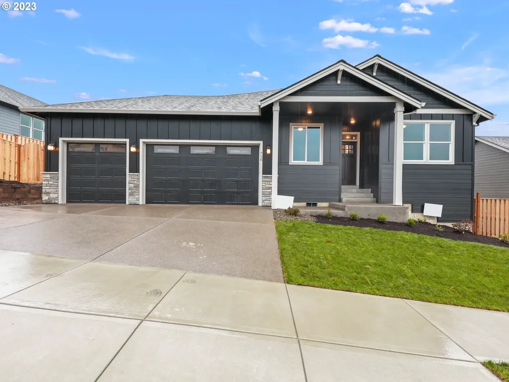 716 Ne Pinebreak Drive Estacada OR 97023
