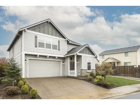 811 Julie Lane Molalla OR 97038
