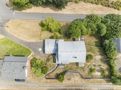 1835 5th Street Columbia City OR 97018