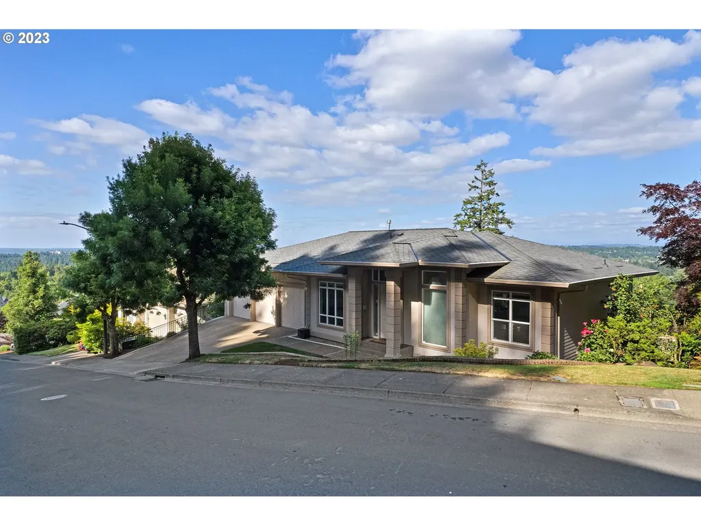 17656 Woodhurst Place Lake Oswego OR 97034