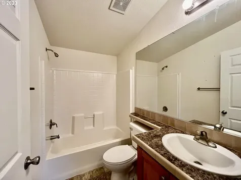 96666 Fairview Sumner Lane Coquille OR 97423