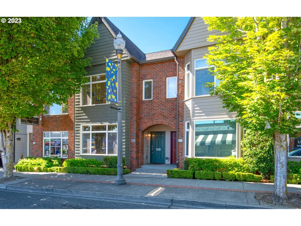 2408 Main Street Vancouver WA 98660