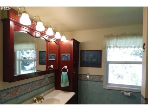 58420 Garden Valley Road Coquille OR 97423