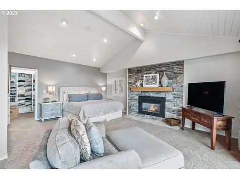 12120 Sw 33rd Avenue Portland OR 97219