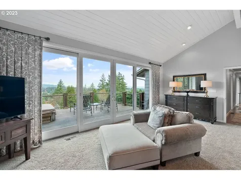 12120 Sw 33rd Avenue Portland OR 97219