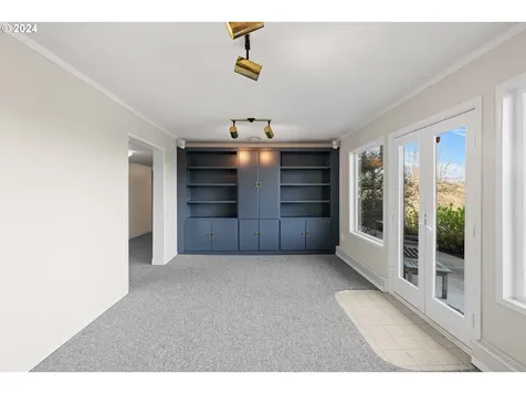 12120 Sw 33rd Avenue Portland OR 97219