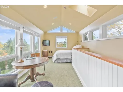 12120 Sw 33rd Avenue Portland OR 97219