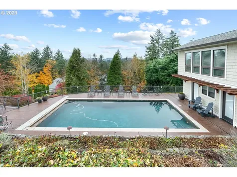 12120 Sw 33rd Avenue Portland OR 97219