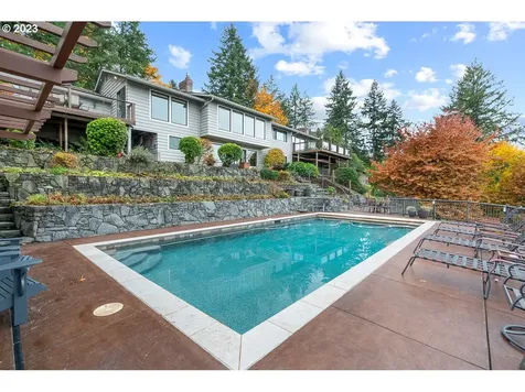 12120 Sw 33rd Avenue Portland OR 97219