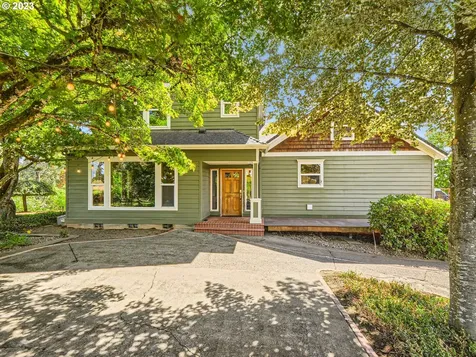 2542 SE 13th Avenue Canby OR 97013