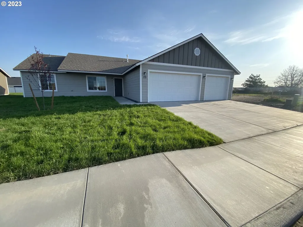 175 Riley Avenue Umatilla OR 97882