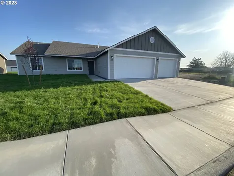 175 Riley Avenue Umatilla OR 97882