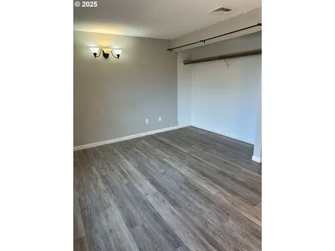 2065 Hayes Street North Bend OR 97459