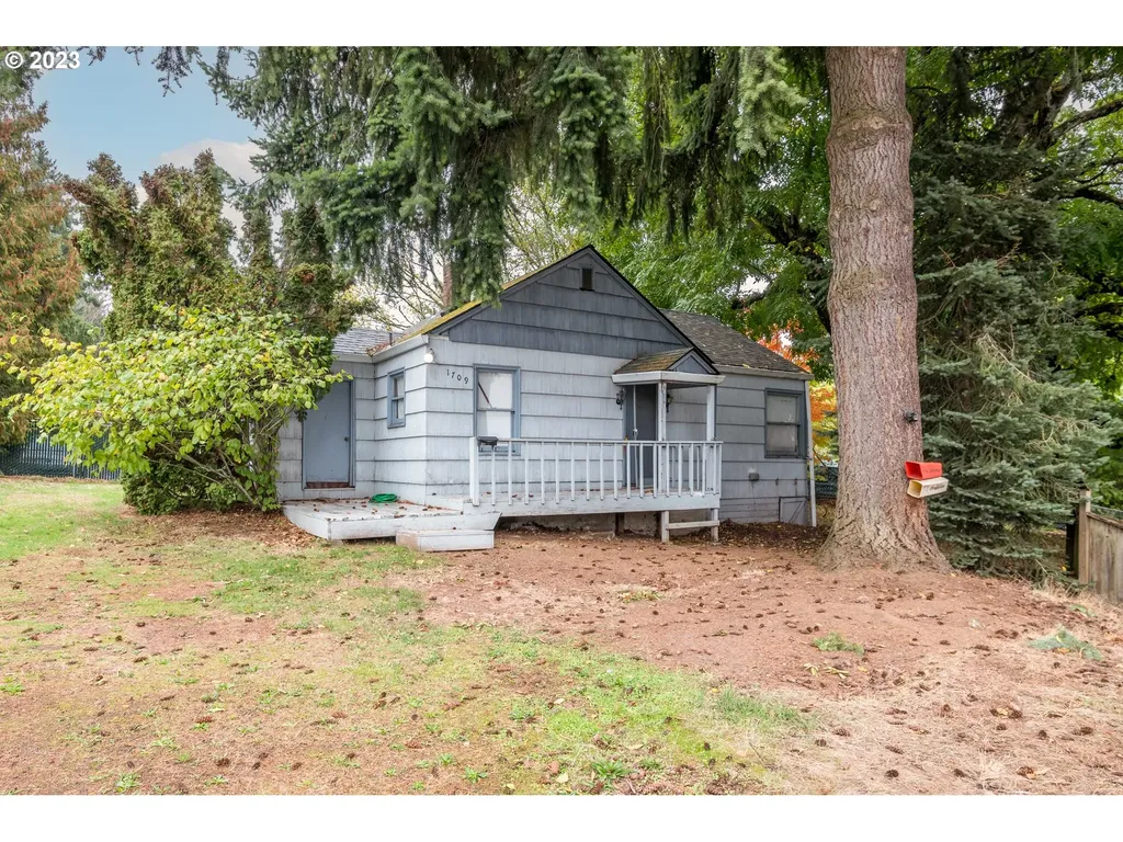 1709 E Reserve Street Vancouver WA 98661