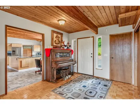 262 Bunker Hill Road Longview WA 98632